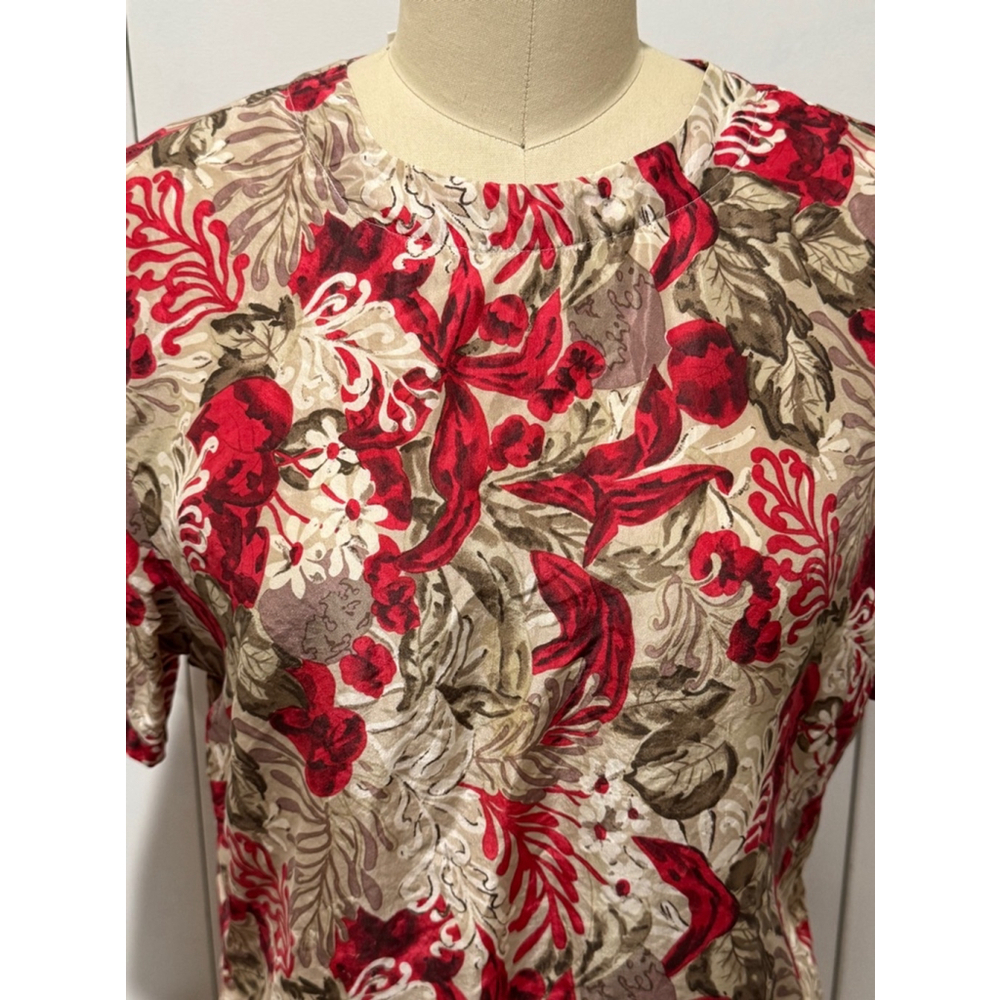 Nordstrom Town Square silk Floral short sleeve Blouse Size S Beige Red